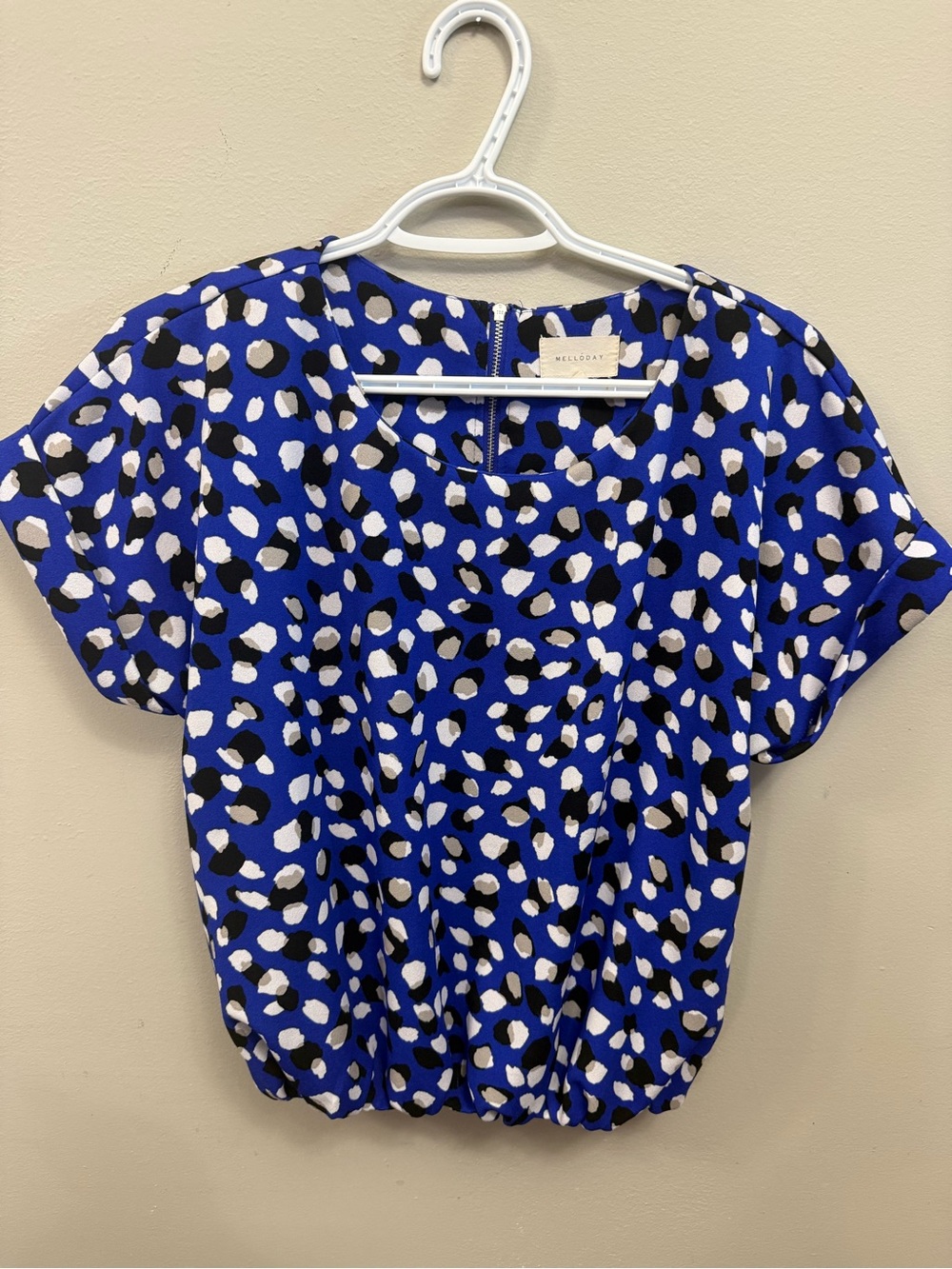 MELLODAY Royal Blue Short Sleeve Blouse with Black and White Spot Print